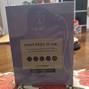 The Alto Lavender Foot Peel Mask